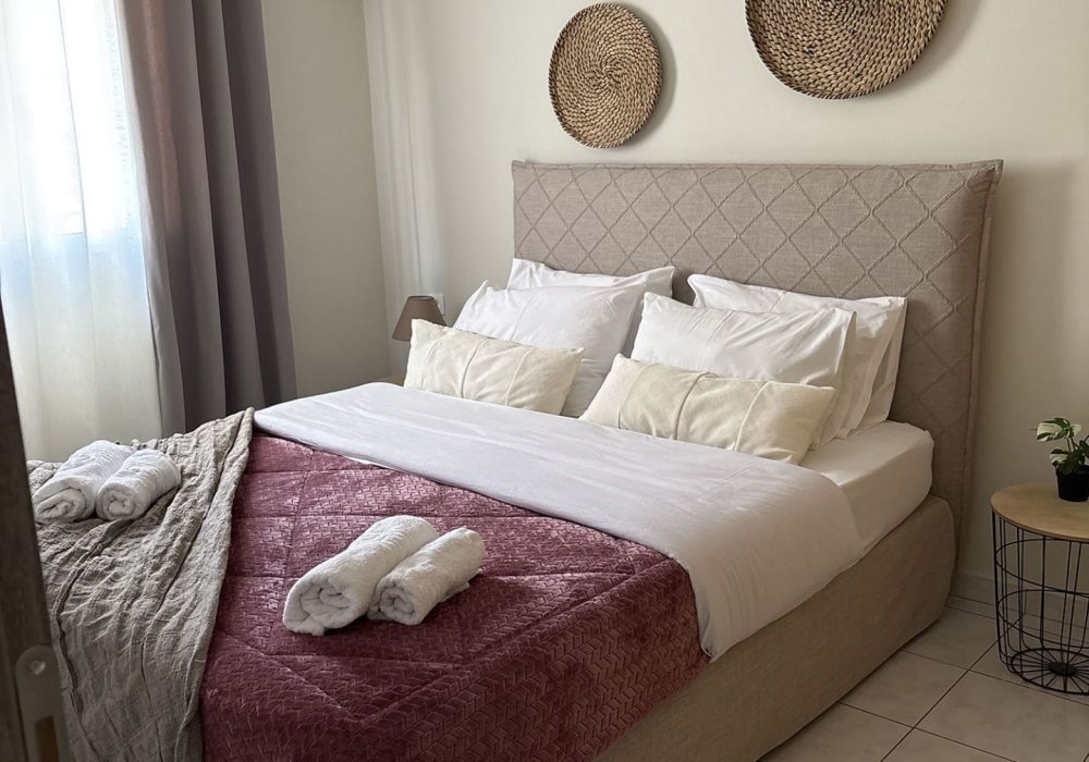 Sofitaki Midway Apartment